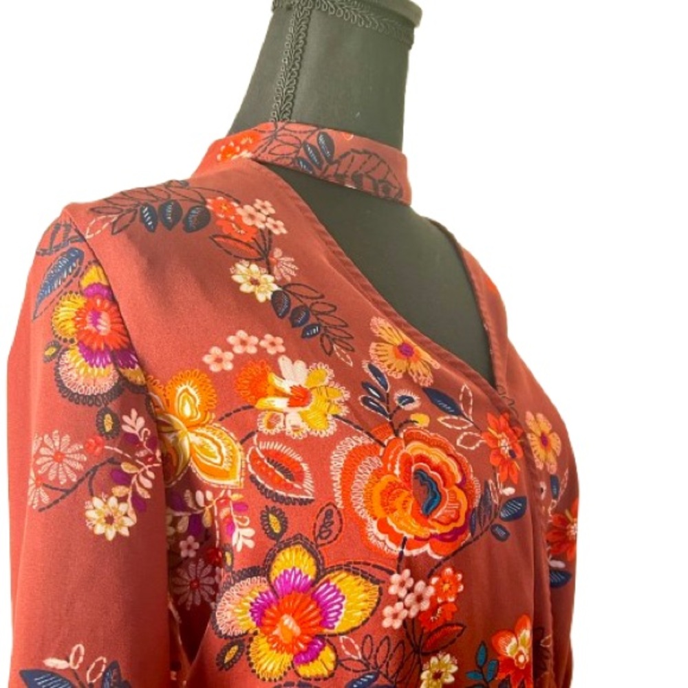 Red Floral Romper Attached Choker. Long 3/4 Sleeve Size Medium Timing Mini - Picture 4 of 13